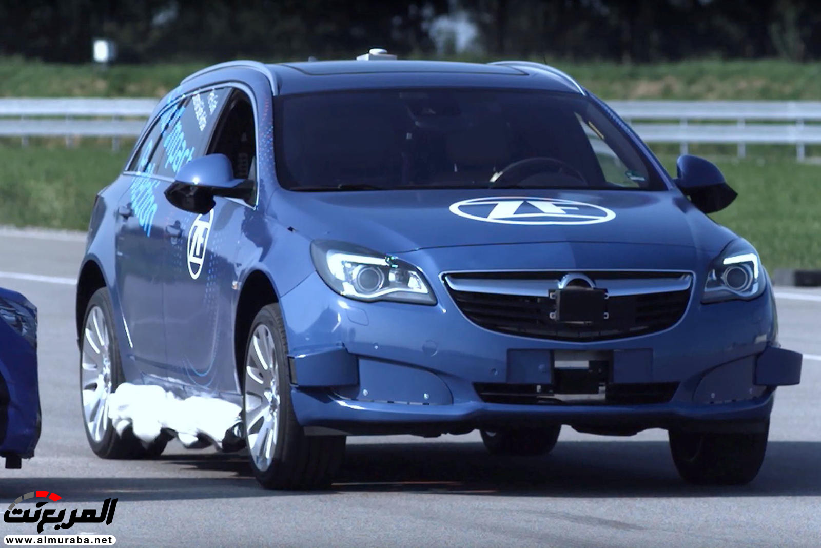 "بالفيديو والصور" شاهد كيف تعمل وسادة الهواء الخارجية القادمة للسيارات 4