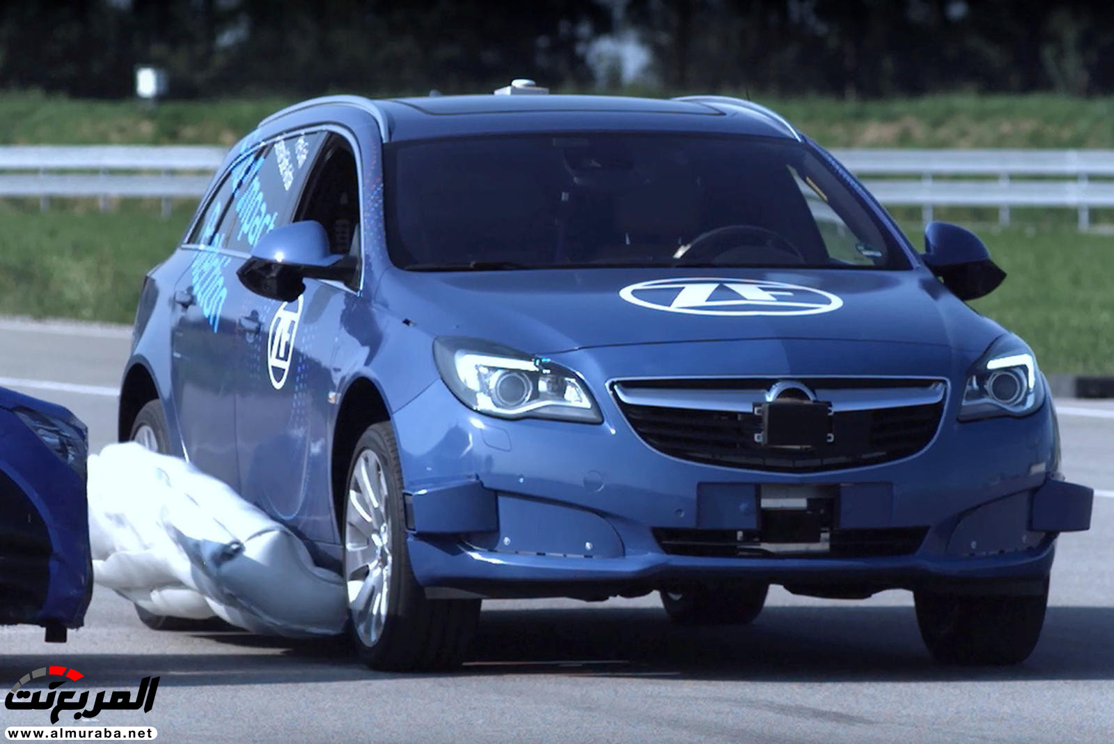 "بالفيديو والصور" شاهد كيف تعمل وسادة الهواء الخارجية القادمة للسيارات 5