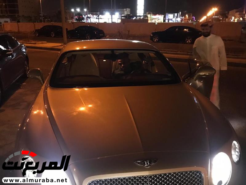 "بالصور" إهداء سيارة بنتلي إلى كمارا بعد انضمامه لنادي الاتحاد 1