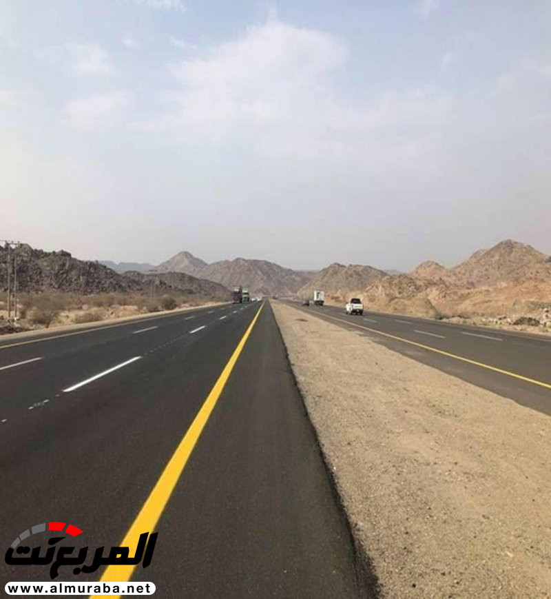 "بالصور" صيانة وتهيئة 1200 كيلومتر من الطرق المؤدية إلى مكة استقبالاً للحجاج 3
