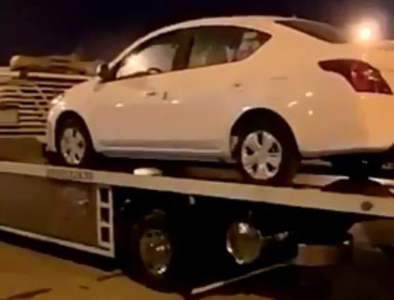 "بالفيديو" مواطنون⁩ يهدون صديقهم سيارة جديدة بعد تعرض سيارته لحادث 6