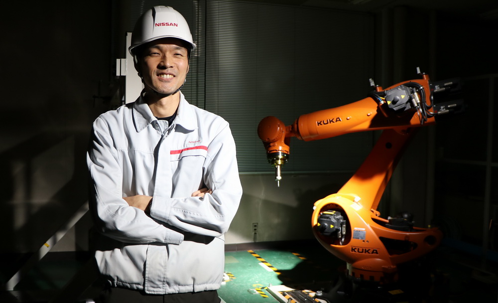 نيسان صنعت روبوتات متطورة لصنع قطع غيار السيارات 6