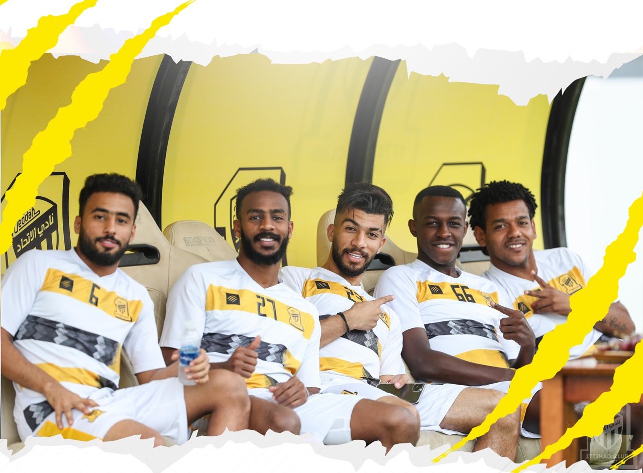 لاعبو نادي الاتحاد يظهرون مع الوفاق لتأجير السيارات في معرض جدة الدولي للسياحة والسفر 2020