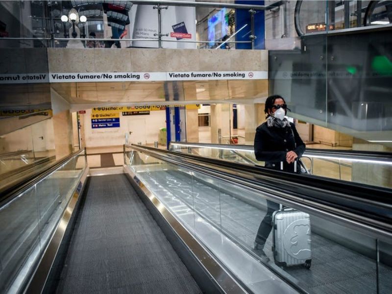 "صور" طرق ومطارات ومحطات فارغة.. كورونا يحول العالم إلى مدينة أشباح 41