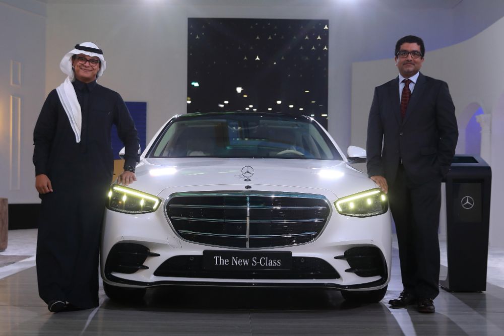 الجفالي تحتفل بتدشين سيارة S-Class الجديدة كليا في السوق السعودي 3