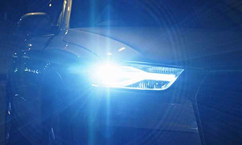 أبرز أسباب ضعف إضاءة مصابيح السيارة 2