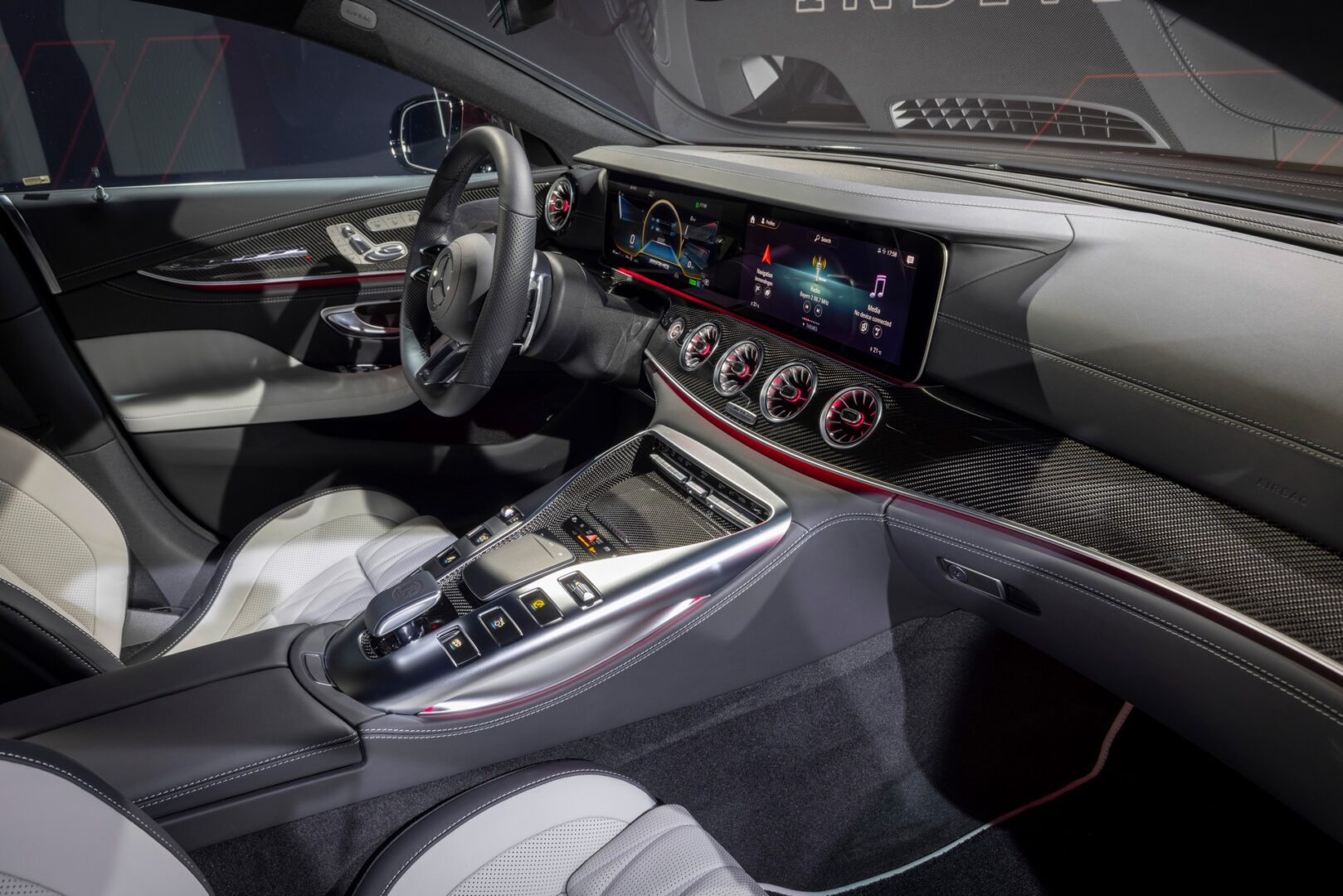 مرسيدس AMG GT كوبيه 4 أبواب فيس ليفت 2022 تنطلق رسمياً 19