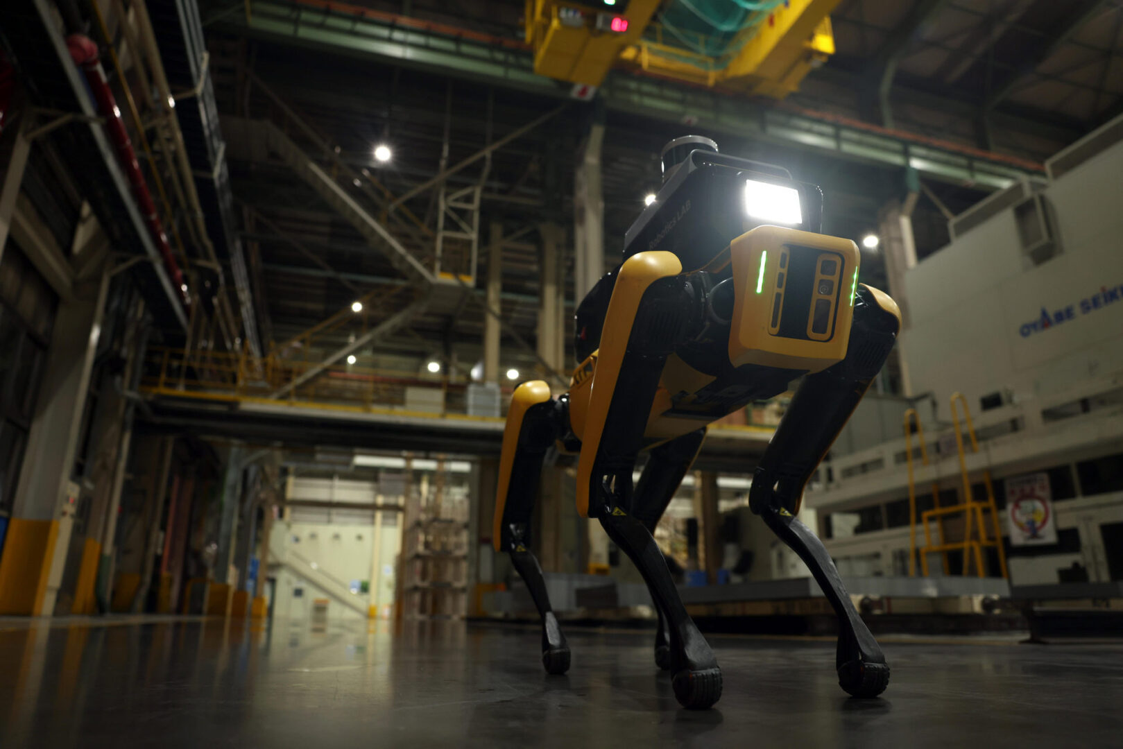 هيونداي تكشف عن روبوت جديد لخدمة وحماية مصانعها! 2
