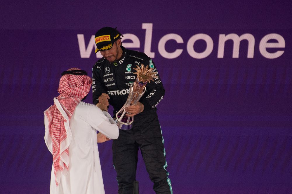 ماكس فيرستابن يفوز ببطولة العالم لسيارات فورمولا 1 42