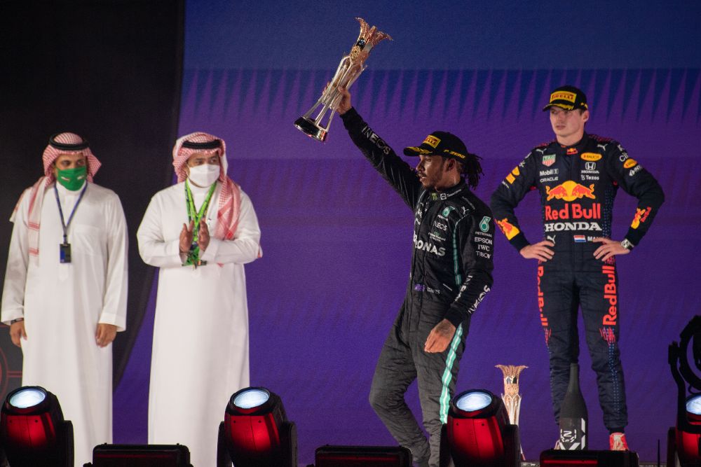 ماكس فيرستابن يفوز ببطولة العالم لسيارات فورمولا 1 43