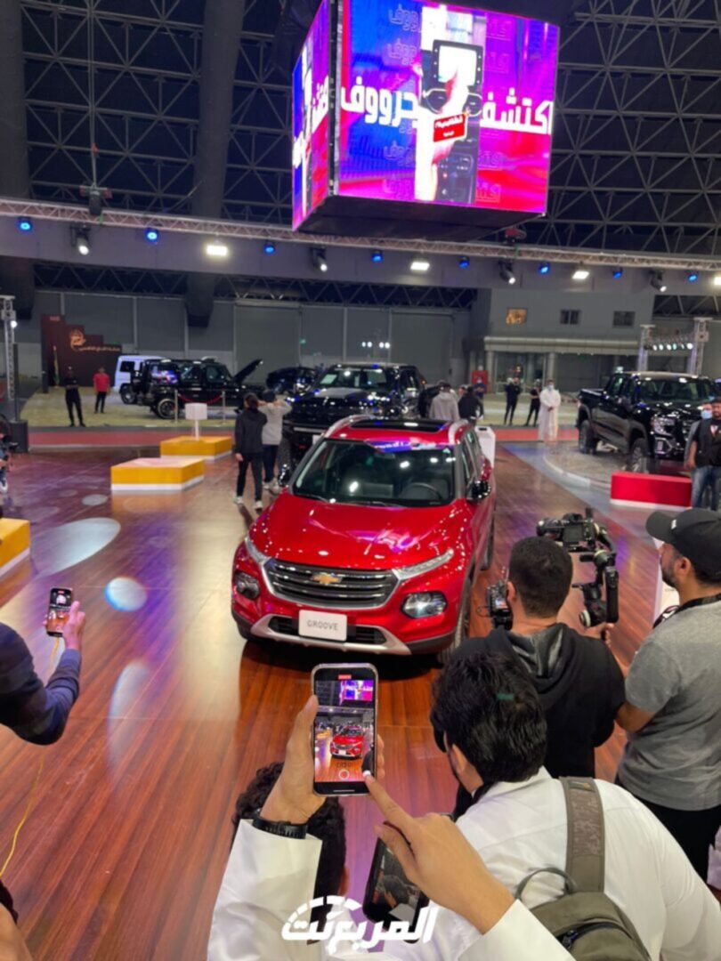 الجميح تستعرض سيارات جنرال موتورز في معرض جدة الدولي 2021 1