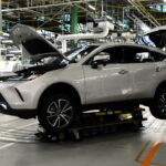تويوتا تعلن عن خطط لخفض الإنتاج العالمي بـ 300,000 سيارة 13