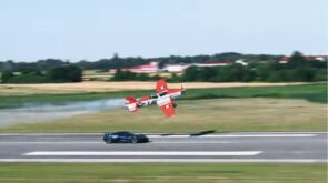 شاهد سباق تسارع بين ريماك نيفيرا الأسرع في العالم وطائرة خاصة!