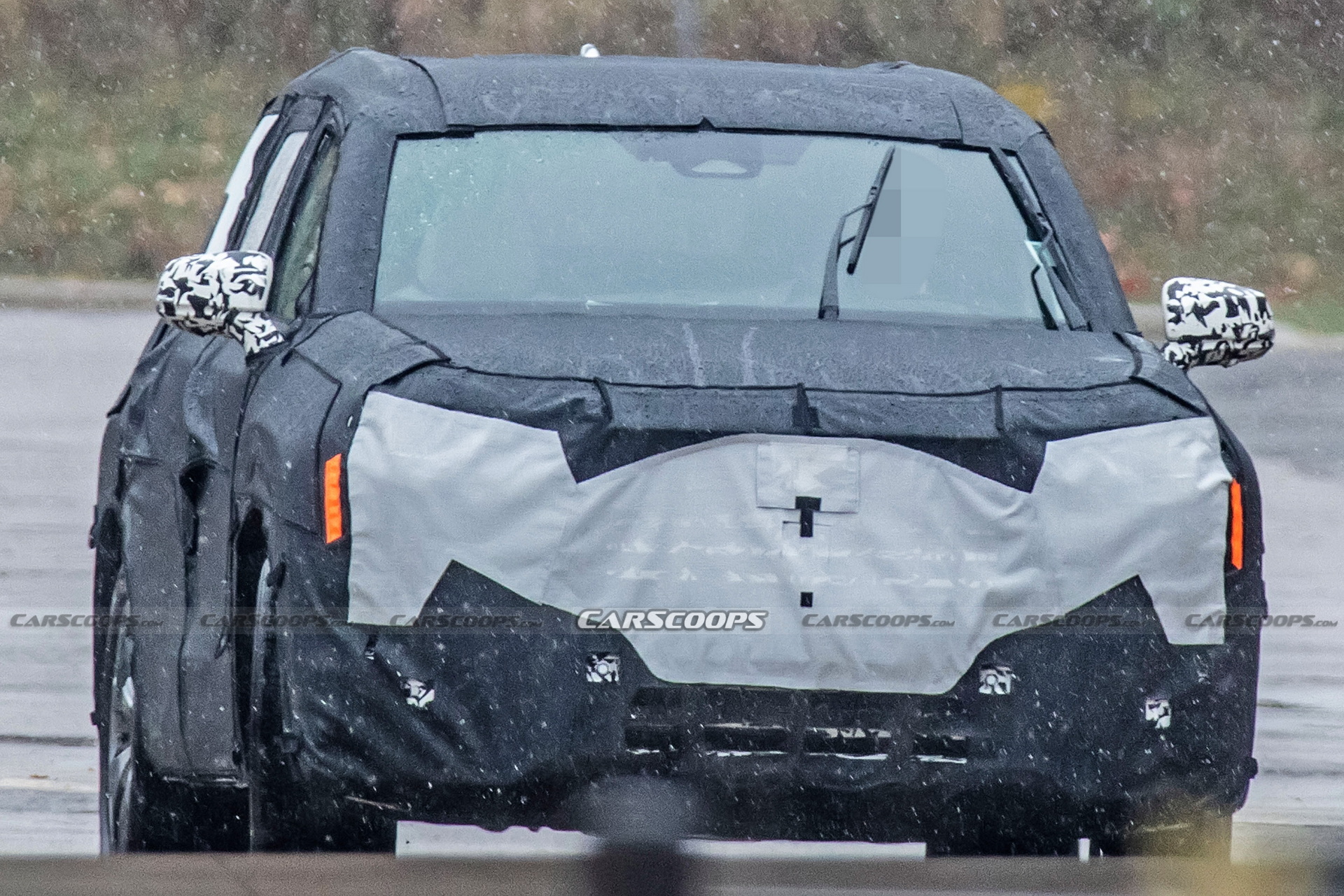 تويوتا جراند هايلاندر SUV الجديدة تظهر أثناء تجوالها في أمريكا لأول مرة 10