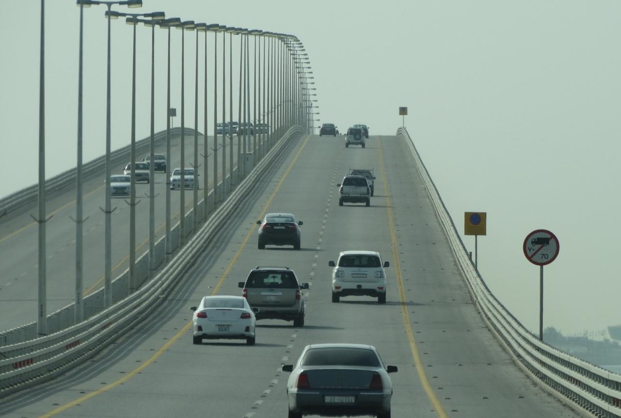"جسر الملك فهد" يكشف عبور مليون مسافر خلال الإجازة  7
