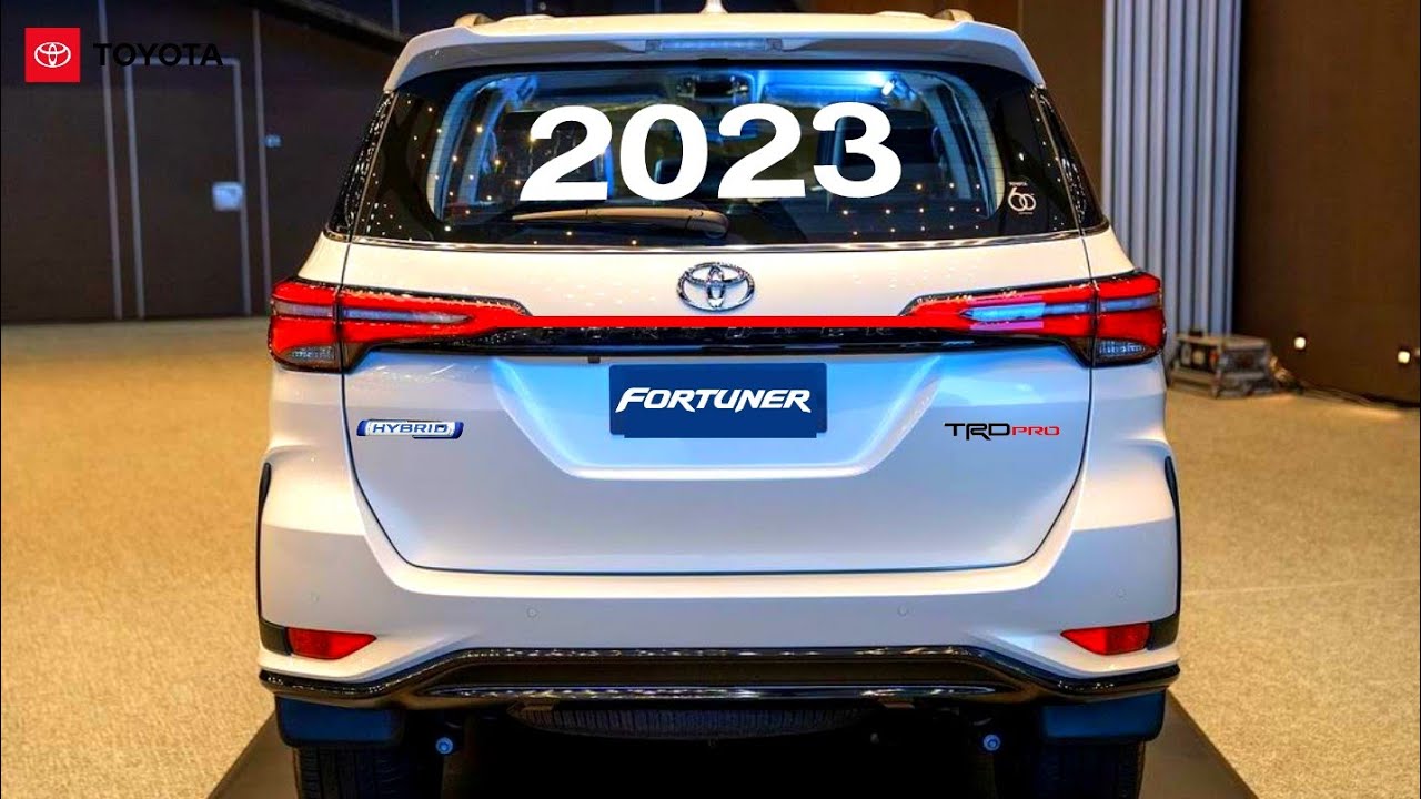 أسعار تويوتا فورتشنر 2023 في السعودية| لماذا تُعدّ سيارة مُلائمة للعائلة؟ 4