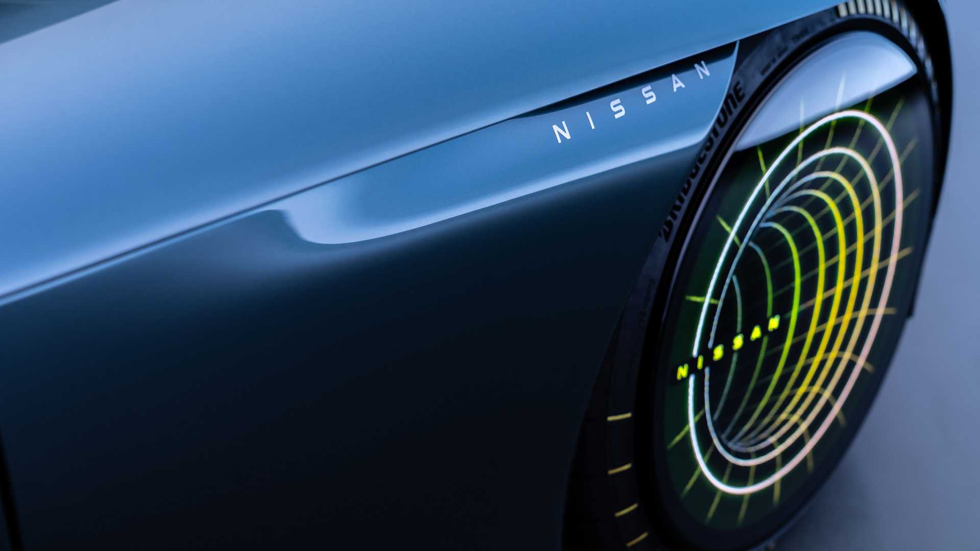 نيسان "ماكس اوت" الجديدة ستمهد لمستقبل السيارات الرياضية للعلامة 36