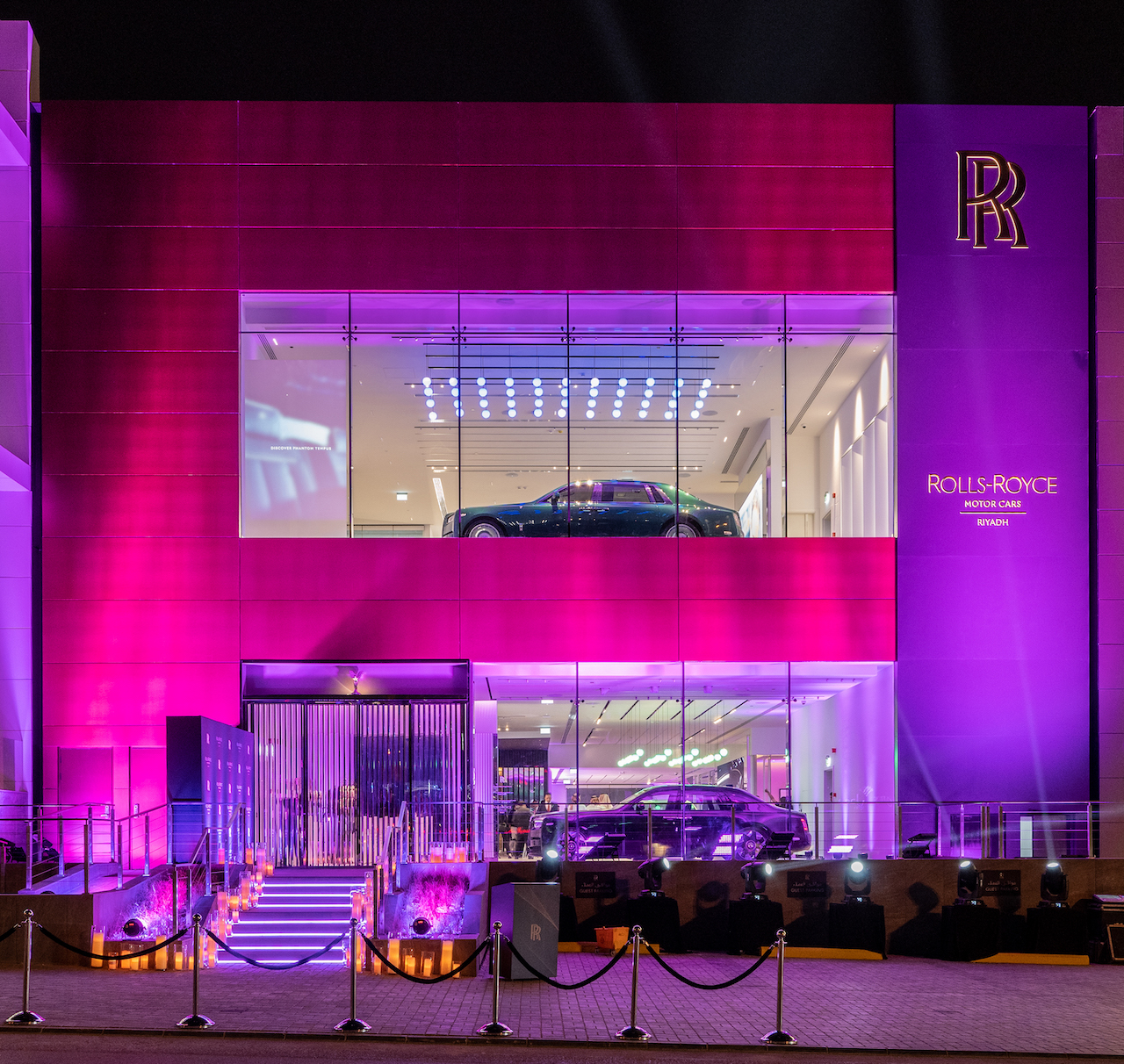 رولز-رويس موتور كارز تفتتح صالة عرض جديدة في الرياض