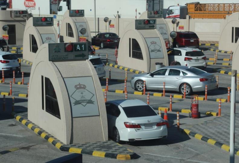  "جسر الملك فهد" يوضح رسوم التأمين للمركبات المتجهة للبحرين 3