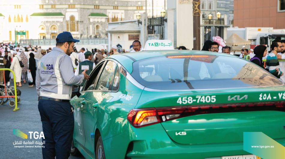 "النقل" يلزم مالكي سيارات الأجرة بتوفير 6 خدمات أساسية للحجاج 5