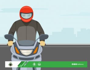 “المرور” يوجه 5 تعليمات هامة عند قيادة الدراجة الآلية