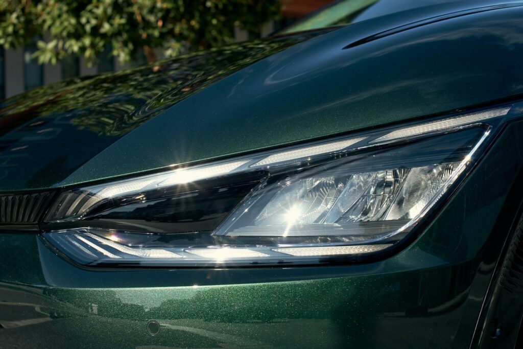 كيا EV6 تحصل على إصدار حصري للاحتفال بلقب أفضل سيارة متعددة الاستخدامات لهذا العام 4