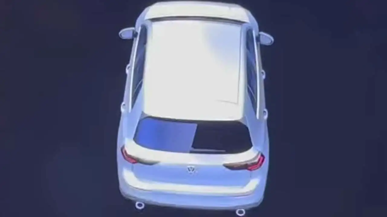 فولكس واجن جولف GTI فيس ليفت الجديدة تظهر في تسريبات قبل التدشين  1