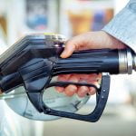 أبرز 7 أسباب لزيادة استهلاك الوقود بالسيارة 4