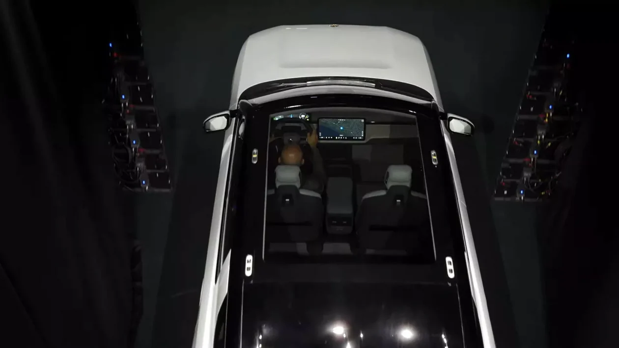 ريفيان تكشف عن ثاني سيارة SUV كهربائية فاخرة لها باسم R2 لمنافسة تيسلا موديل واي 17
