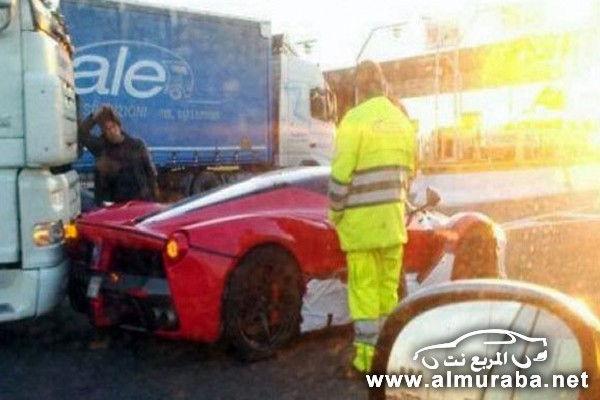 “بالصور” اول حادث فيراري لافيراري سعرها 4.5 مليون ريال بشاحنة Ferrari LaFerrari