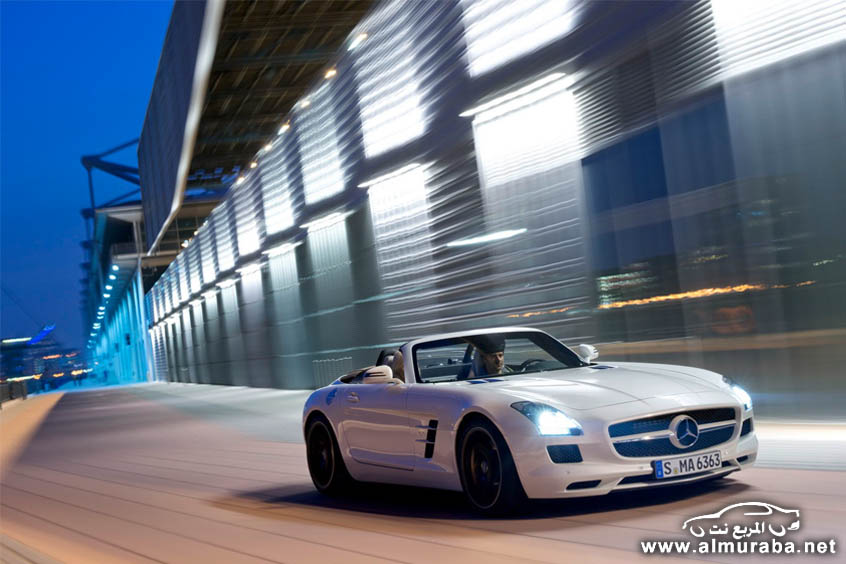 Mercedes-SLS-AMG-Roadster-3[2]