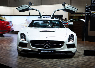 مرسيدس بنز 2015 تعرض سياراتها الجديدة والمزودة والمطورة Mercedes-Benz 3