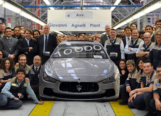 “عشرة الاف” سيارة مازيراتي صنعت هذا العام في مصانع “غرولياسكو” بإيطاليا