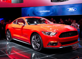 فورد موستنج 2015 الجديدة كلياً تظهر قبل موعدها الرسمي Ford Mustang