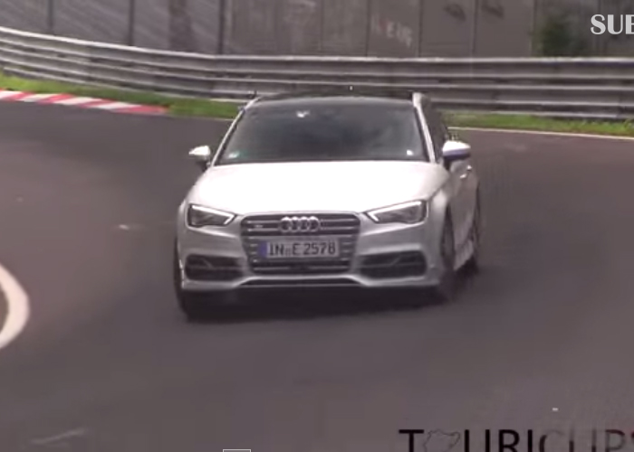 “فيديو تجسسي” مشاهدة اودي S3 بلس القادمة وهي على مضمار نوربرغرينغ Audi 2015