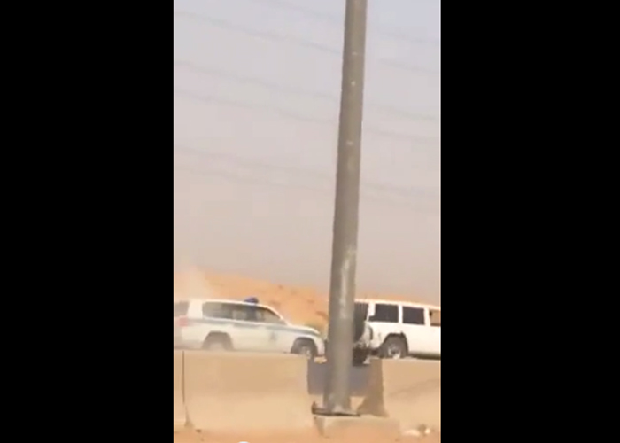 "فيديو" يكشف ملابسات مطاردة الدوريات لسيارة "جيب نيسان" وإطلاق النار عليها بطريق الخرج 6