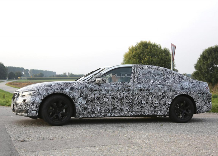 بي ام دبليو الفئة السابعة 2016 ستأتي بميزة محركات ست أسطوانات الجديدة BMW 7-Series