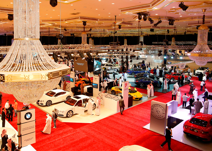 افتتاح معرض اكسس الثامن للسيارات والكشف عن أحدث السيارات الفاخرة EXCS Motor Show 2