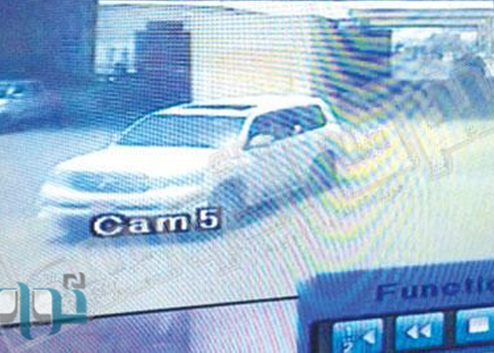 “صورة” شاهد سيارة المعتدين الستة في حادثة شرورة قبل هجومهم على منفذ الوديعة‬
